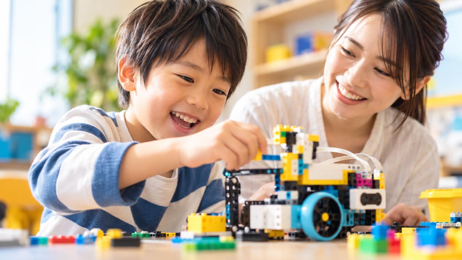 LEGO SPIKEは発達障害の子どもの療育に使えるか｜効果と活用の考え方を解説の内容を表すアイキャッチ画像